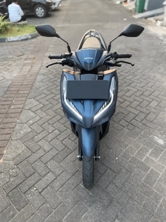 Front View Photo